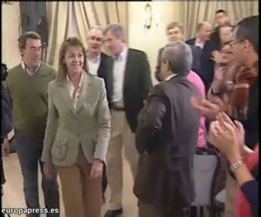 Cospedal culpa a Moncloa de consultas catalanas