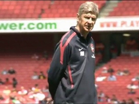 Parlour: quizas Wenger tenga que fichar