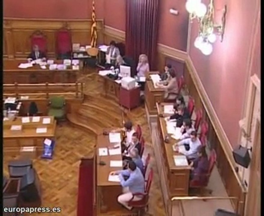 Acusado de asfixiar a su mujer con un cable