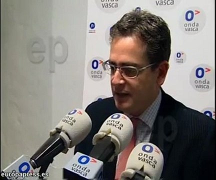 Basagoiti lamenta el cristo con Cataluña