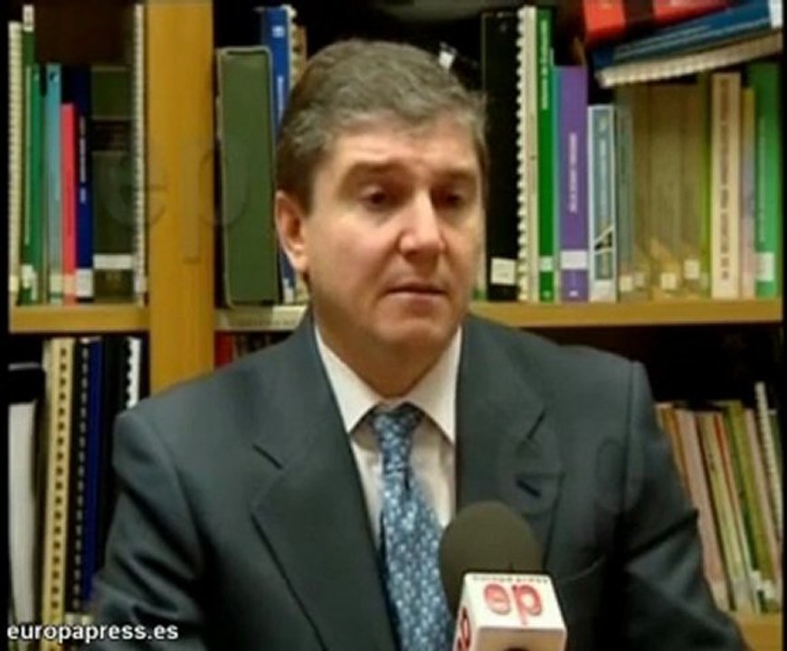 AUME critica la nueva ley militar