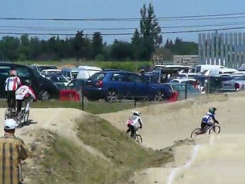 BMX Finale pupilles coupe de provence 2011 pernes les fontaines Ian Guionnet