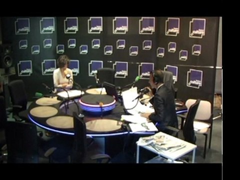 Les matins - Les indignés espagnols: une contestation de nouvelle nature ?