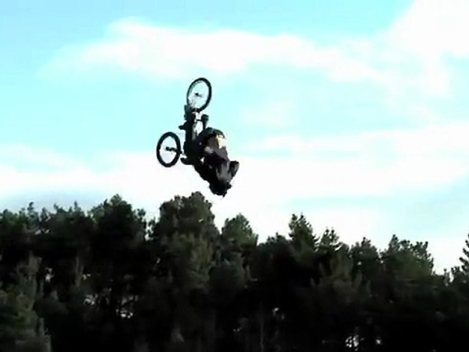 Huge BMX Video - World First BMX Triple Backflip - Jed Mildon