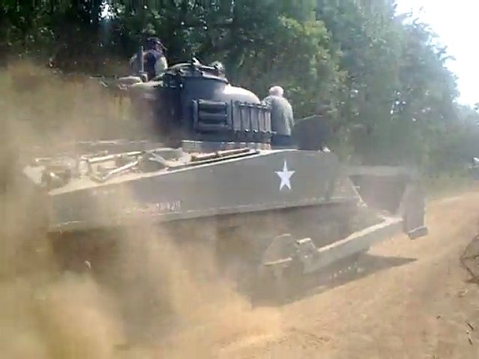 la locomotion 2011 animation plateau militaire 2