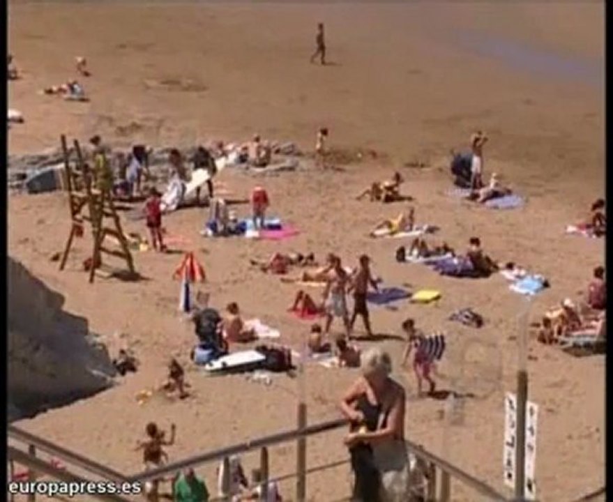 Rajoy pide reformas fiscales y laborales