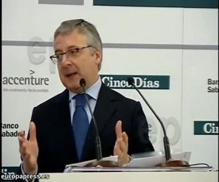 Blanco pretende bajar sueldo controladores