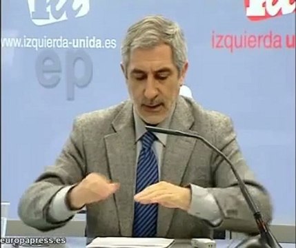 Llamazares quiere que se pidan explicaciones a Obama