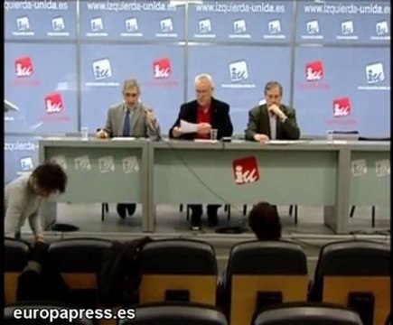 Gaspar Llamazares pide explicaciones