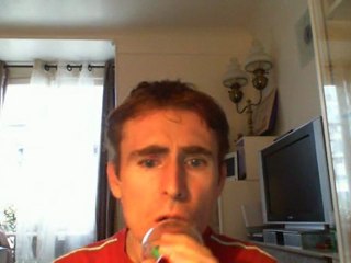 Wiwi égratigne "les mots de trop"