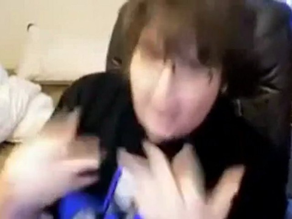 Beat Box yapmaya çalışan çocuk - Hayrettin ' den    | kekillicivideo.blogspot.com