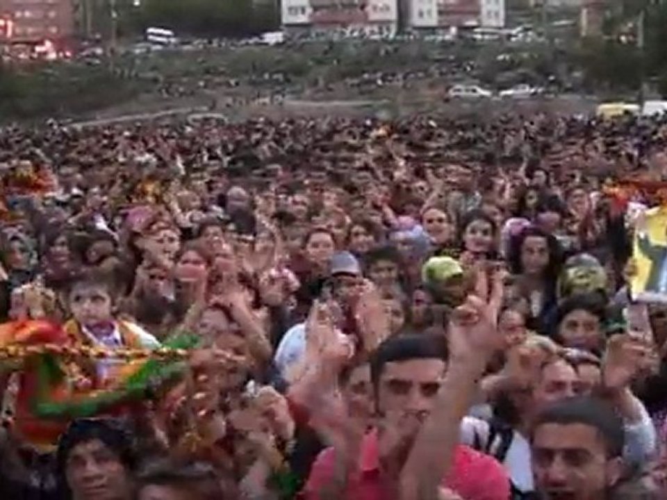 Hakkari'de Dev Konser