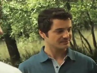 BİR BARDAK SU DA SEN DÖK