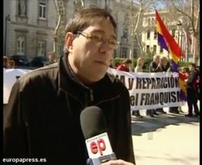 Piden justicia para las víctimas del franquismo