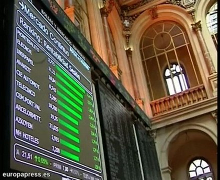 El Ibex 35 sube ligeramente a media sesión