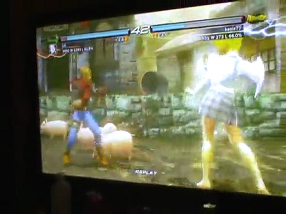 LILI VS LEO