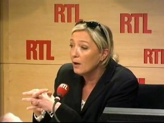 Marine Le Pen, présidente du Front National : "Georges Tron essaye de ternir ma réputation"