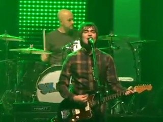 Skank toca Um Mais Um