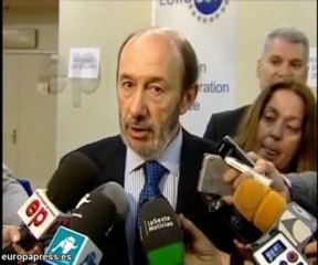 Rubalcaba ataca a PP:"Es el mundo al revés"