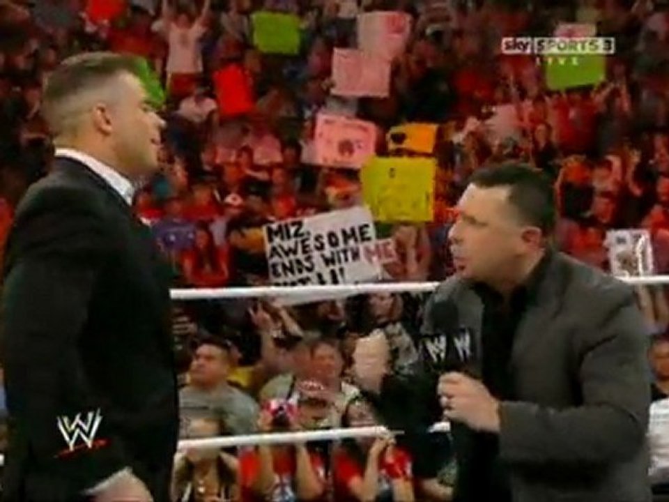 Alex Riley apologize by THE MIZ?????.Raw.05.30.11.