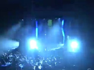 Skank toca "Mil Acasos"