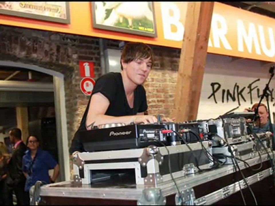 showcase au havre avec sheryfa luna et quentin mosimann le 25 mai 2011