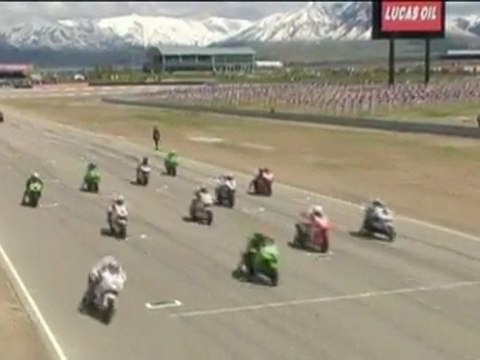 Superbikes - Checa es más líder