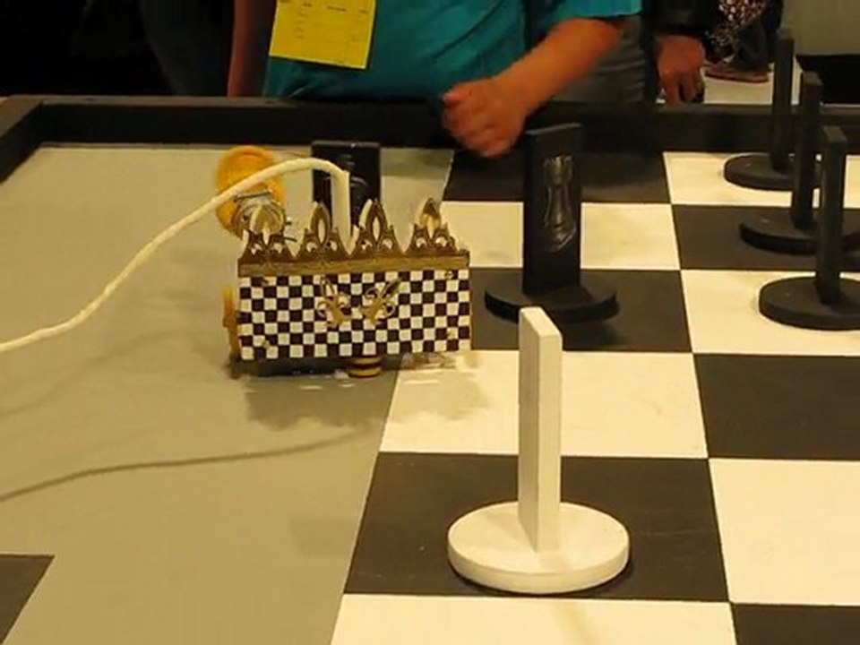 Festival Artec : robots des écoles primaires