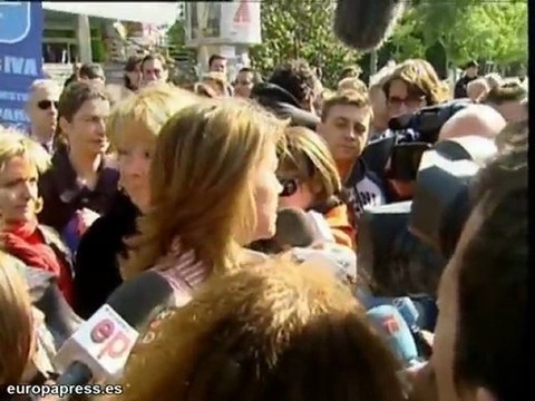 Aguirre y Cospedal en la campaña contra el IVA