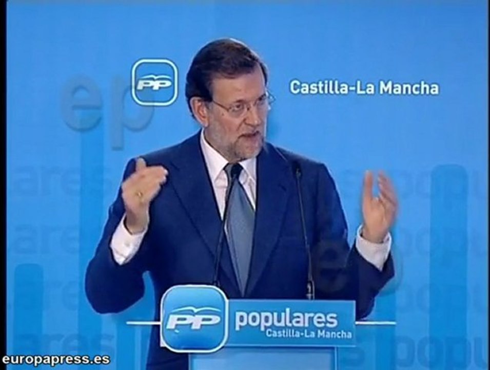 Rajoy apoya reforma en políticas de empleo