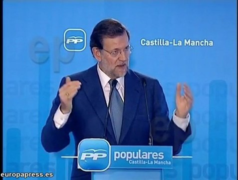 Rajoy apoya reforma en políticas de empleo