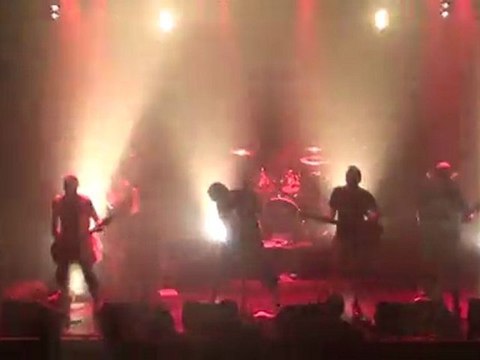 Les Etouffes Chrétiens au Ninkasi Kao: Punk je resterai