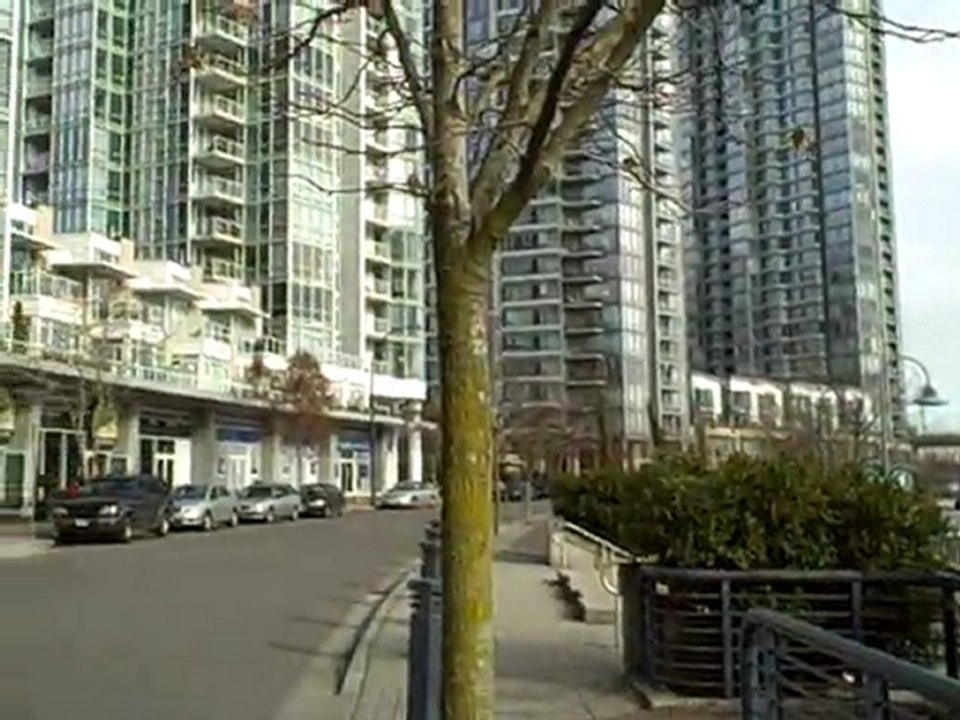 193 Aquarius Mews Streetscape Mike Stewart Yaletown Realtor
