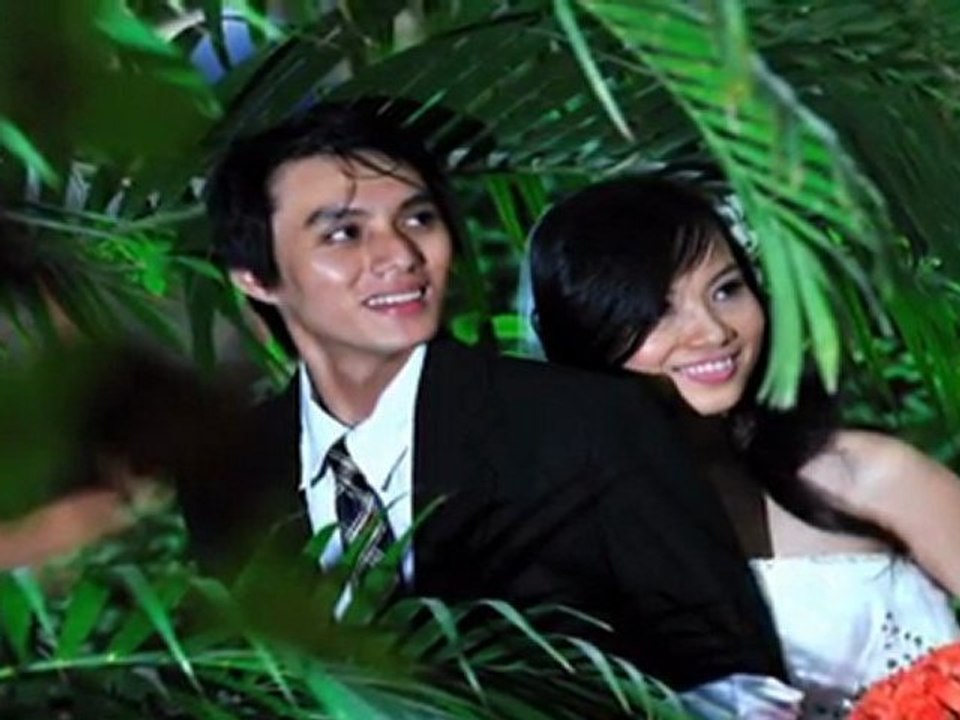 Show wedding fly