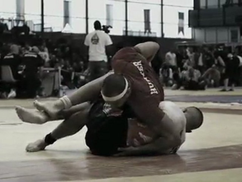 VIC 3 - BAKI MIR vs FAYCAL HUCIN