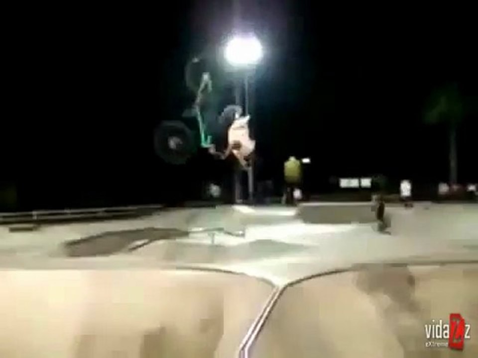 BMX szaltó arcra Fail