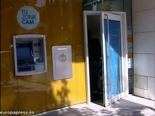 Atracan una sucursal bancaria