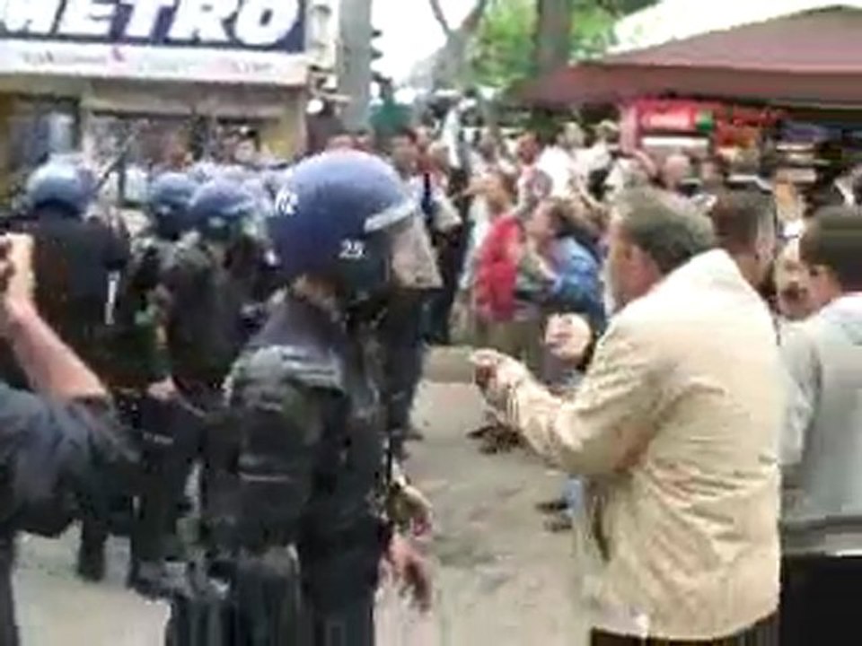 Hopa Halkı Akp'yi Hopa'ya Sokmadı