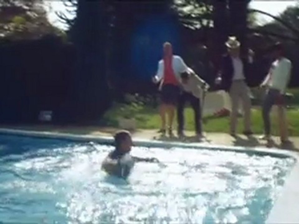 UNKLE - Money And Run (feat. Nick Cave)