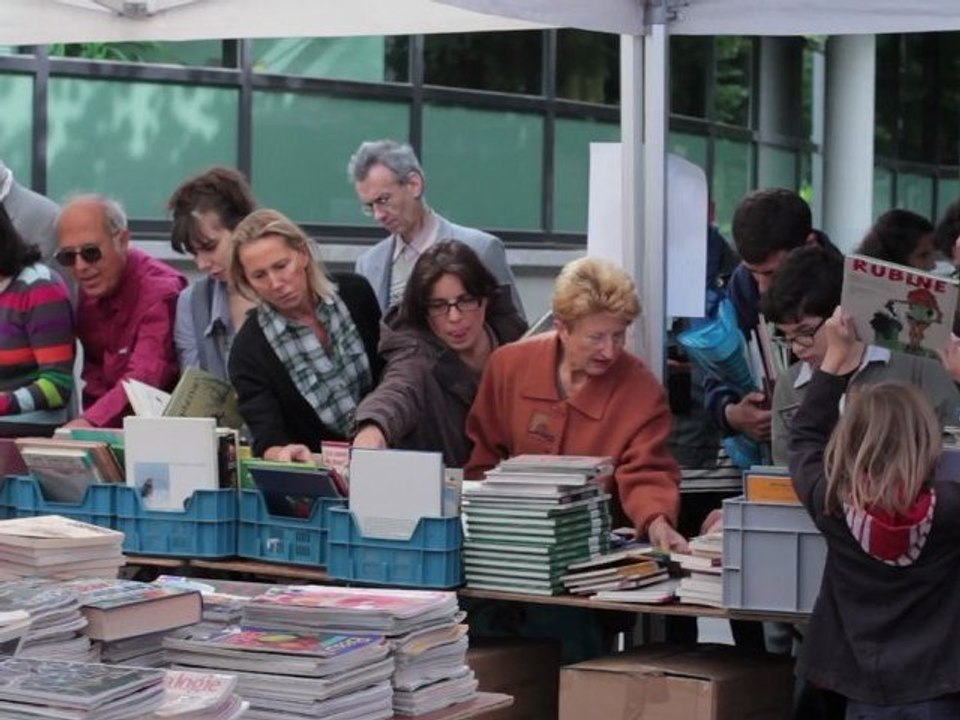 Un weekend de printemps à Vincennes : brocante et braderie de livres
