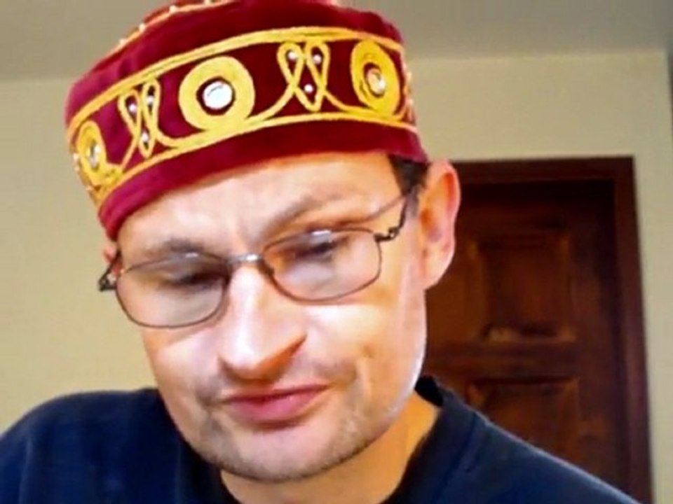 The FREE Tarot READINGS Show 1st June 2011