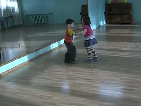 Вальс первые шаги