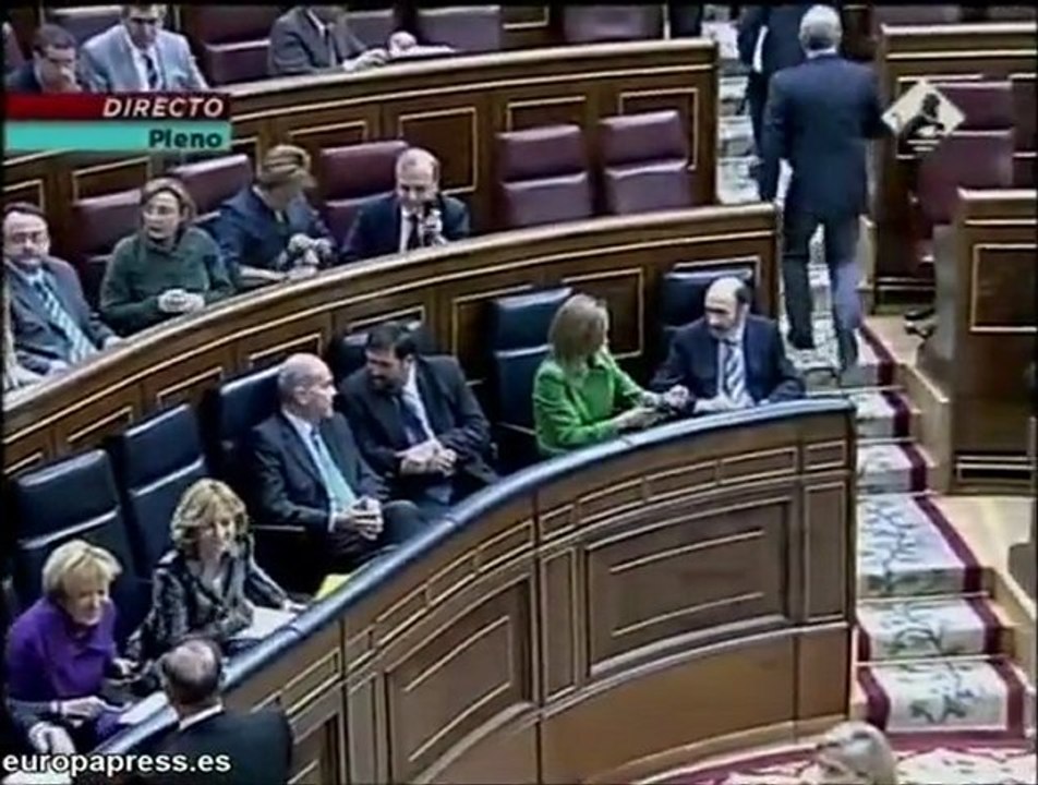 Familias y funcionarios rechazan las medidas