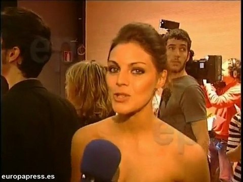 Amaia Salamanca practica para ser princesa