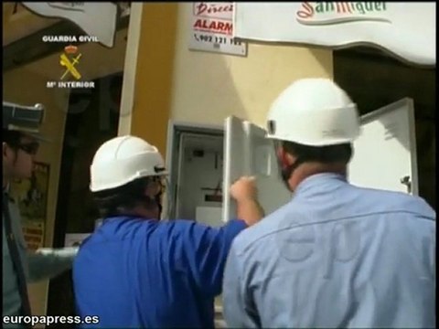 Dos detenidos en una estafa de fluido eléctrico