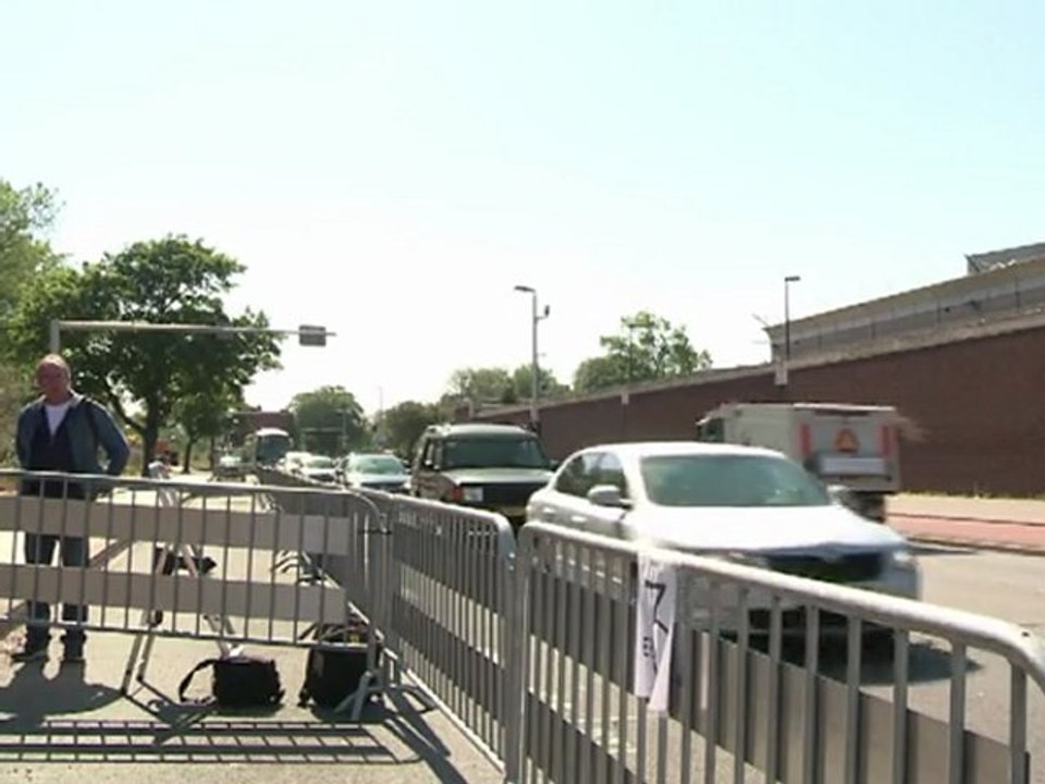 War crimes suspect Mladic faces trial