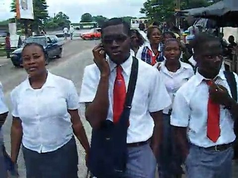 Les étudiants de Loko 2ème Année RHC (Diké Studios dans les Coulisses)