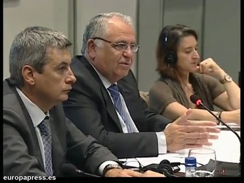 Cotino niega trato favor a empresas familiares