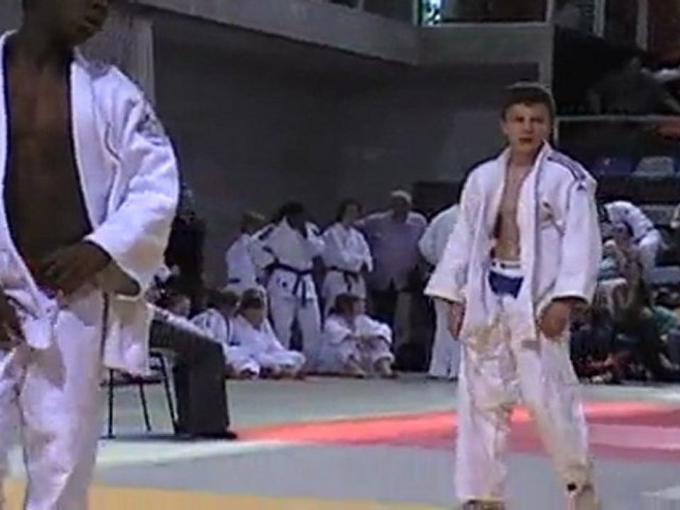 Dorian Lesaffre  minime -50kg aux inter régions judo  à Reims le 29 mai 2011
