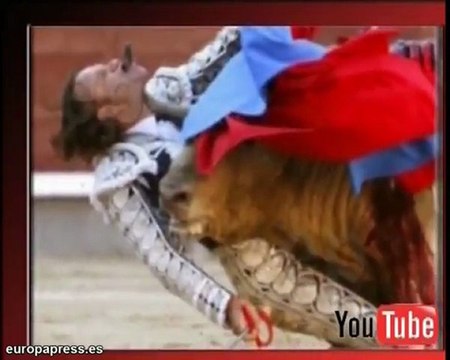 Julio Aparicio continúa estable pero grave